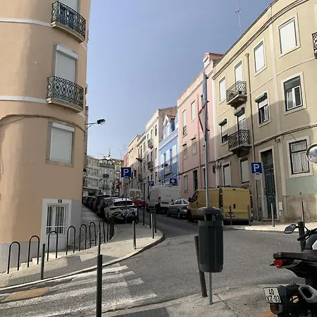 - Arroios Apartment