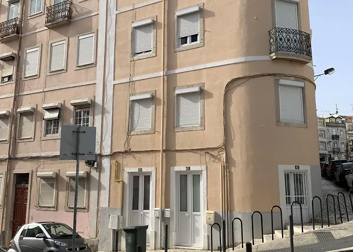 - Arroios Апартаменты *